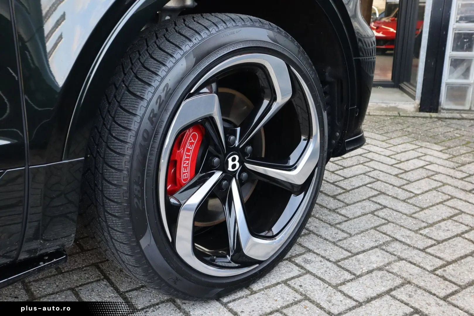 BENTLEY Bentayga 2024 — imagine 8