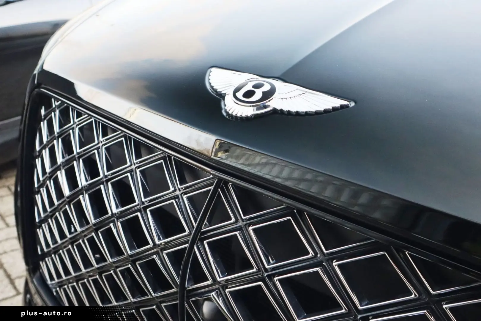 BENTLEY Bentayga 2024 — imagine 11
