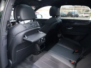 BENTLEY Bentayga S 4.0 V8   Mulliner  Naim Audio  Carbon