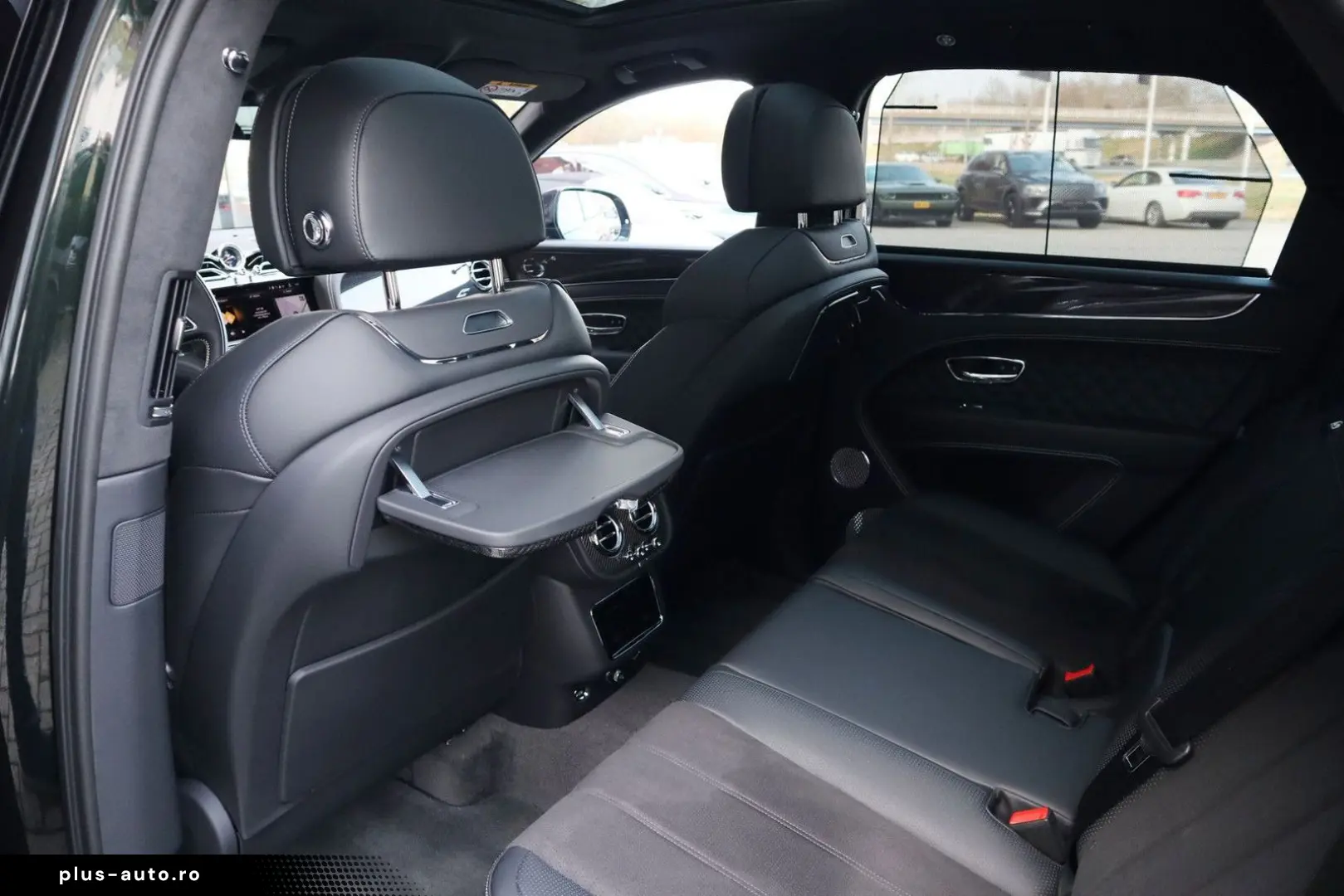 BENTLEY Bentayga 2024 — imagine 19