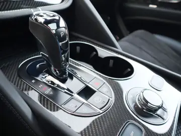 BENTLEY Bentayga S 4.0 V8   Mulliner  Naim Audio  Carbon