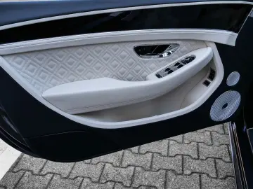BENTLEY Continental GT Speed Magnetic  Rotating Display