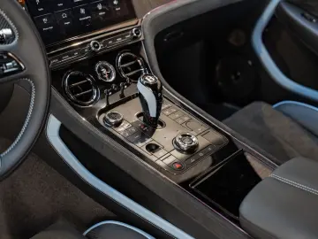 BENTLEY Continental GT First Edition Touring Specificati