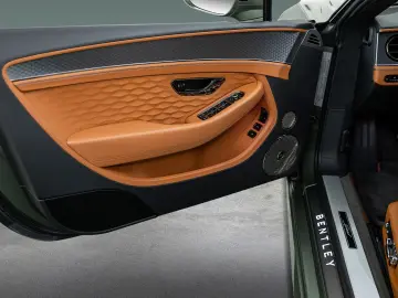 BENTLEY Continental GT Speed V8 Hybrid  Ceramic Rotating