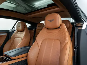 BENTLEY Continental GT Speed V8 Hybrid  Ceramic Rotating