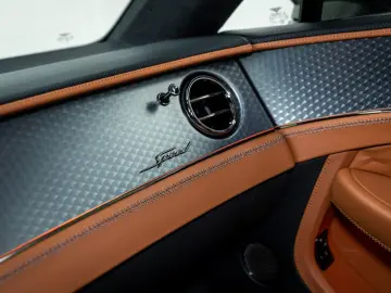 BENTLEY Continental GT Speed V8 Hybrid  Ceramic Rotating