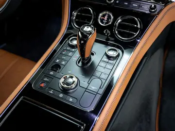 BENTLEY Continental GT Speed V8 Hybrid  Ceramic Rotating