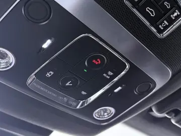 BENTLEY Flying Spur 2.9 V6 Azure   Rotating Display   Bl