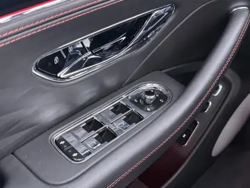 BENTLEY Flying Spur 2.9 V6 Azure   Rotating Display   Bl