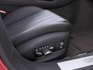 BENTLEY Flying Spur 2.9 V6 Azure   Rotating Display   Bl