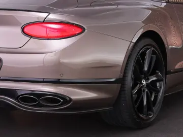 BENTLEY Continental GT 4.0 V8 550pk  Blackline B&O Mulli