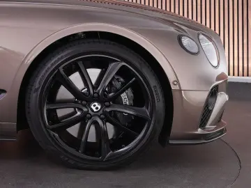BENTLEY Continental GT 4.0 V8 550pk  Blackline B&O Mulli