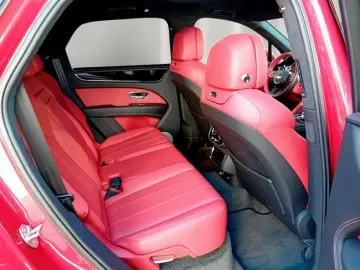BENTLEY 4WD Hybrid