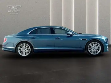 BENTLEY Flying Spur Azure V8