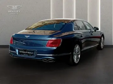 BENTLEY Flying Spur Azure V8