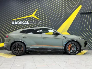 LAMBORGHINI Urus 4.0 V8 PHEV SE  FULLOPTIONS  FULLPPF