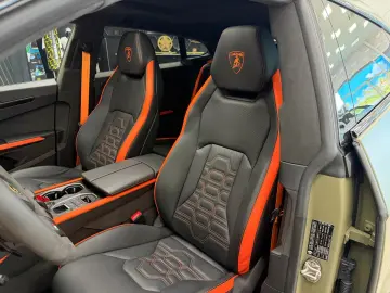 LAMBORGHINI Urus 4.0 V8 PHEV SE  FULLOPTIONS  FULLPPF