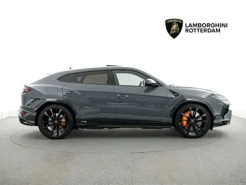 LAMBORGHINI Urus S MY23   Carbon Int   B&O