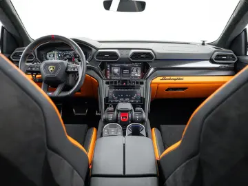 LAMBORGHINI Urus S MY23   Carbon Int   B&O