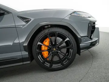 LAMBORGHINI Urus S MY23   Carbon Int   B&O