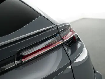LAMBORGHINI Urus S MY23   Carbon Int   B&O