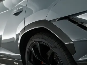 LAMBORGHINI Urus S MY23   Carbon Int   B&O