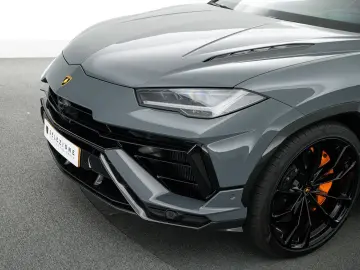 LAMBORGHINI Urus S MY23   Carbon Int   B&O