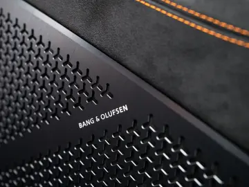 LAMBORGHINI Urus S MY23   Carbon Int   B&O