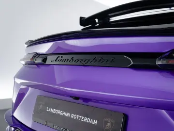 LAMBORGHINI Urus Performante MY24   VAT   Full Carbon