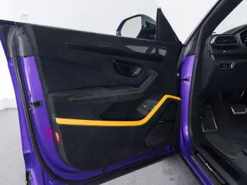 LAMBORGHINI Urus Performante MY24   VAT   Full Carbon