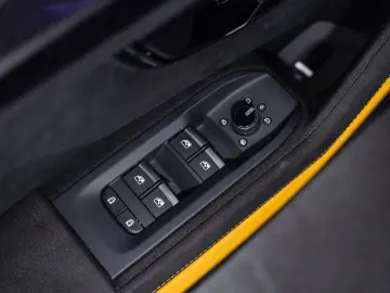 LAMBORGHINI Urus Performante MY24   VAT   Full Carbon