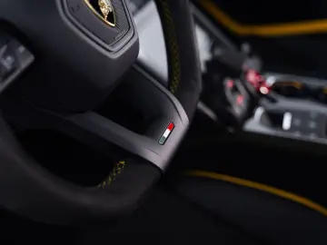 LAMBORGHINI Urus Performante MY24   VAT   Full Carbon