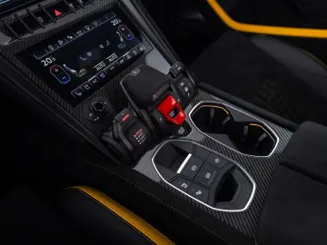 LAMBORGHINI Urus Performante MY24   VAT   Full Carbon