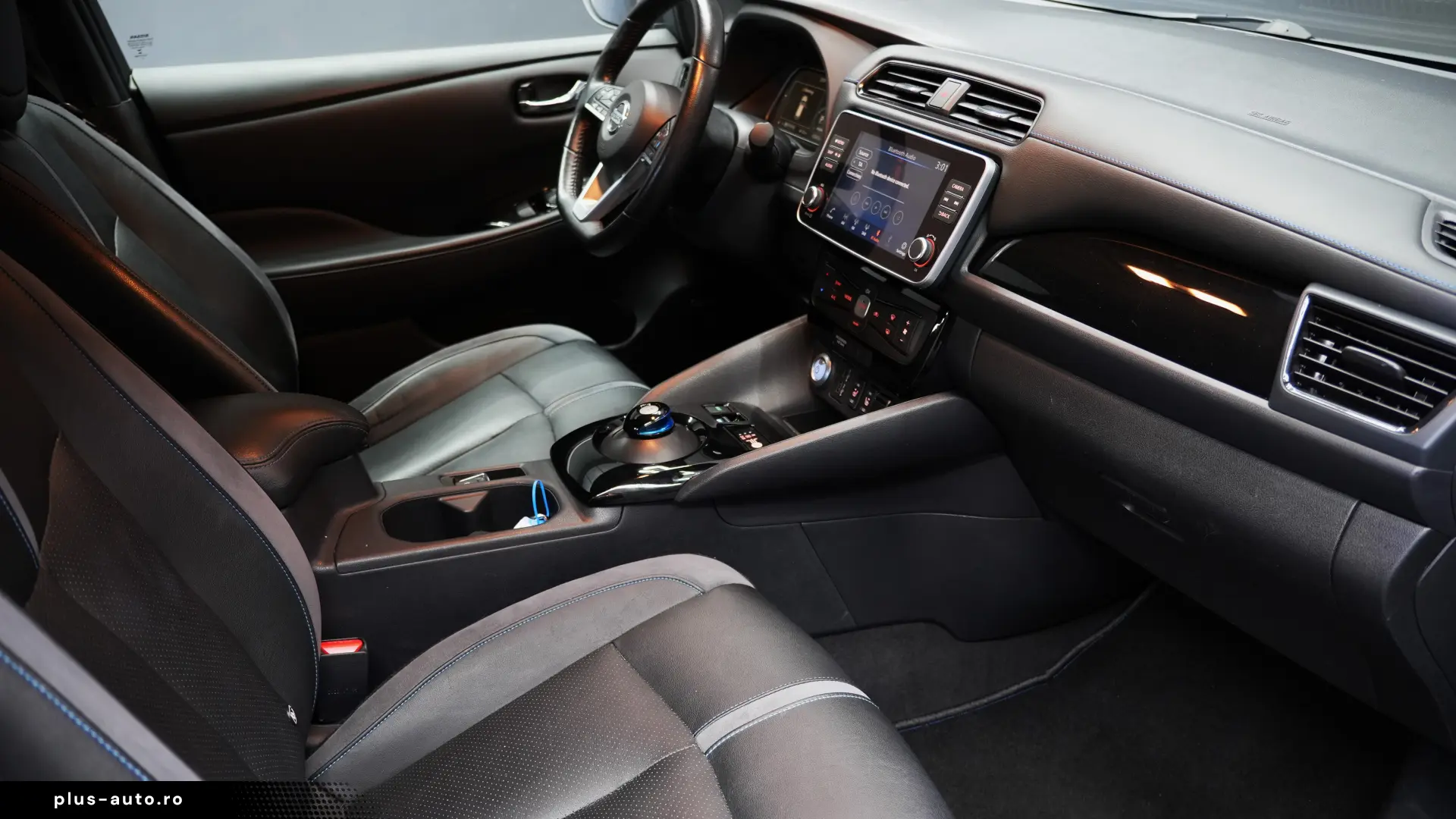 NISSAN LEAF 40 kWh 150 CP TEKNA