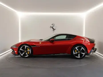 FERRARI 12Cilindri   Rosso Imola   Ferrari Approved