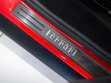 FERRARI 296 GTB - Kroymans Ferrari