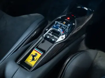 FERRARI 296 GTB - Kroymans Ferrari