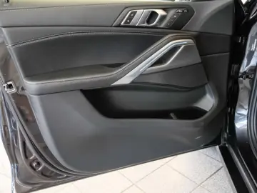 BMW X6 xDrive30d Aut Nav LED AHK