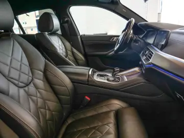 BMW X6 xDrive30d Aut Nav LED AHK