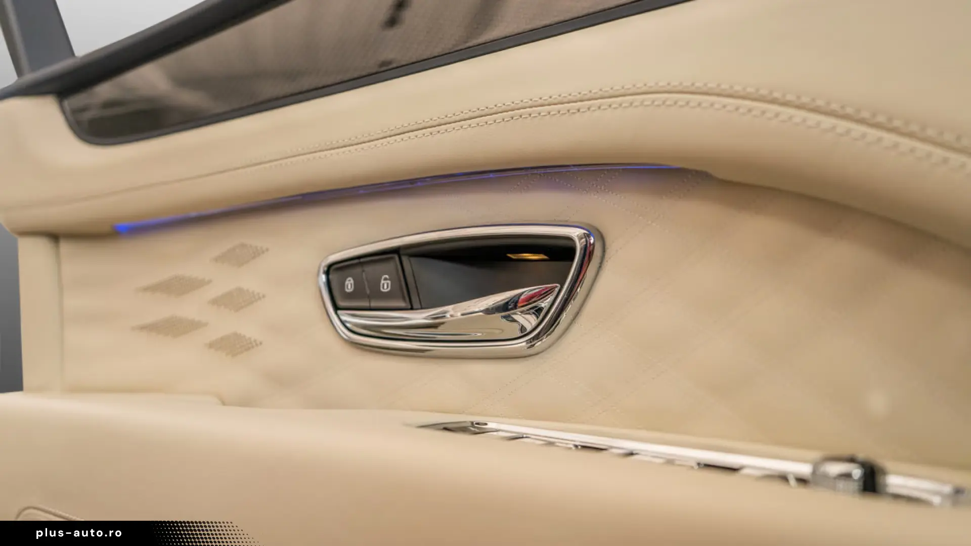 Bentley Bentayga Atelier   MY25