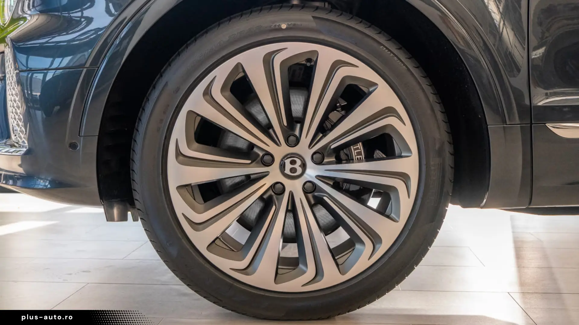 Bentley Bentayga Atelier   MY25