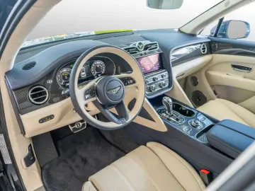 Bentley Bentayga Atelier   MY25