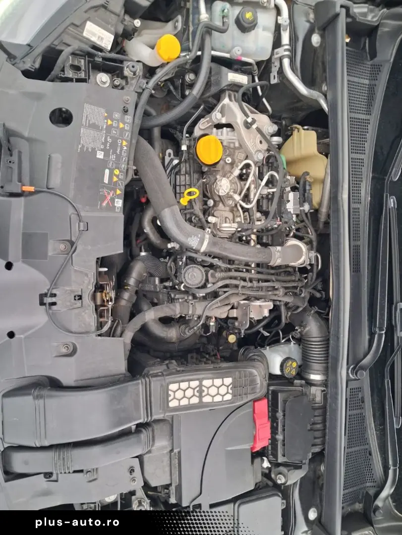 RENAULT MEGANE 1.3 TCe 140CP techno EDC