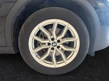 BMW X6 xDrive30d AHK Memory DA