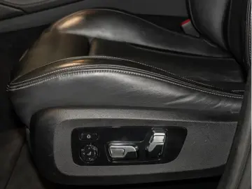 BMW X6 50i HUD LASER LED