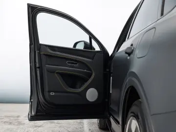 Bentley Bentayga V6 S Hybrid