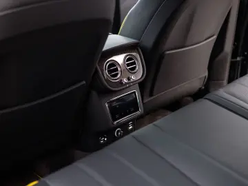 Bentley Bentayga V6 S Hybrid