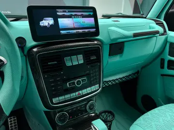 Mercedes-Benz G63