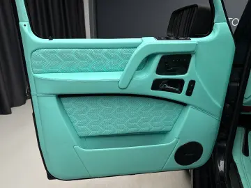 Mercedes-Benz G63