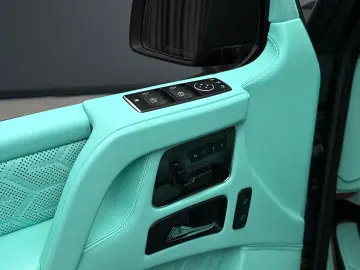 Mercedes-Benz G63